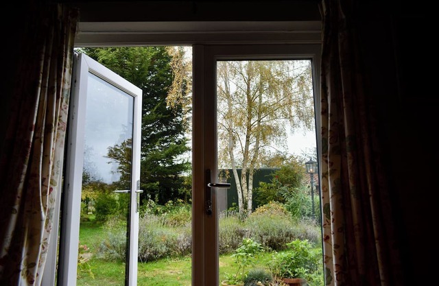 The Nook, a luxurious barn, only 10 minutes walk into the village,pet friendly
