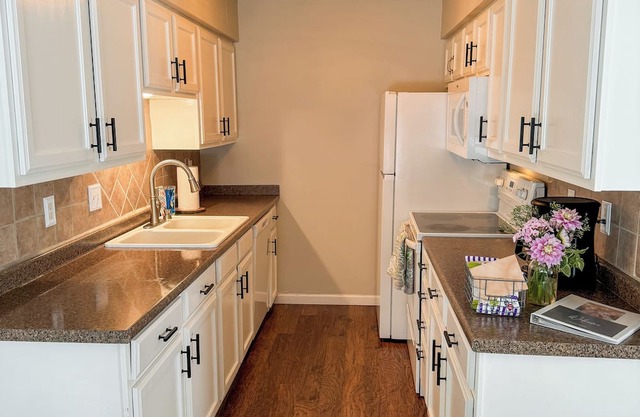 Lovely 2-bedroom condo in the heart of Bismarck