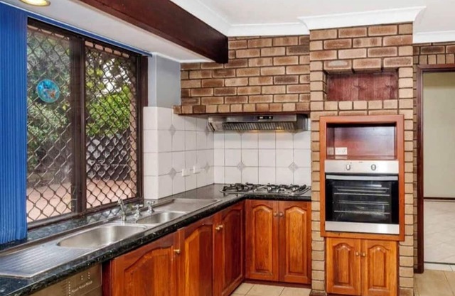Affordable Cosy Bedroom Near Swan River/City/University/Fremantle