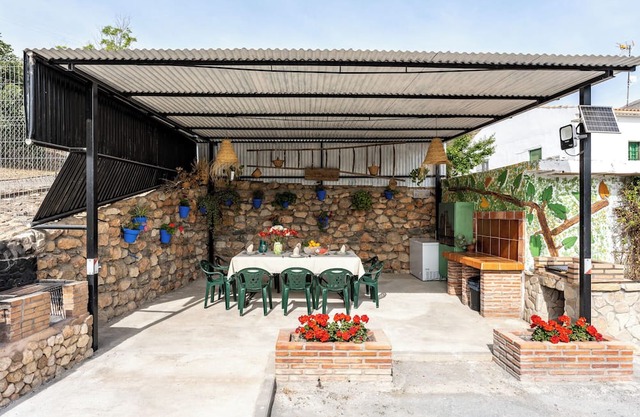 El Alojamiento Rural el Viso, a Cuatro Kilómetros del Caminito del Rey