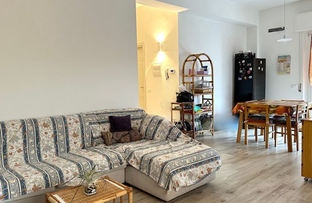 SE102 - Senigallia, comfortable two-room apartment a stone's throw from the sea