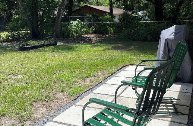 Two Bedroom, One Bath Home in Quiet Neighborhood