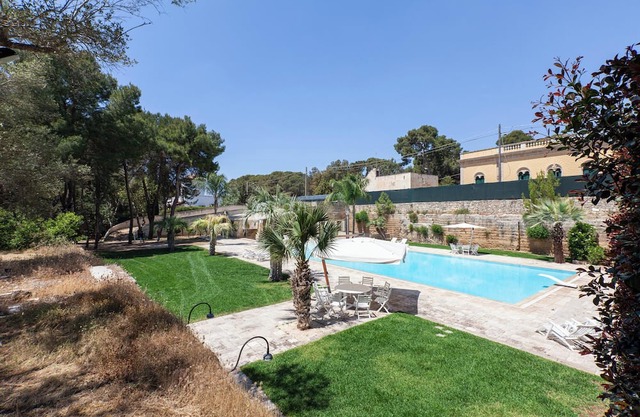 Villa Maredo With Pool And Tennis