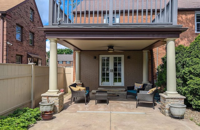 Spacious 4-bedroom house in safe area with full kitchen, AC, Heat, and WiFi