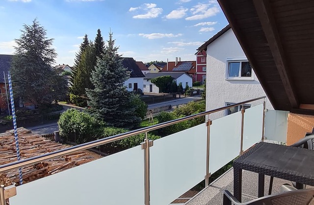 Großzügige Ferienwohnung in Steinberg am See