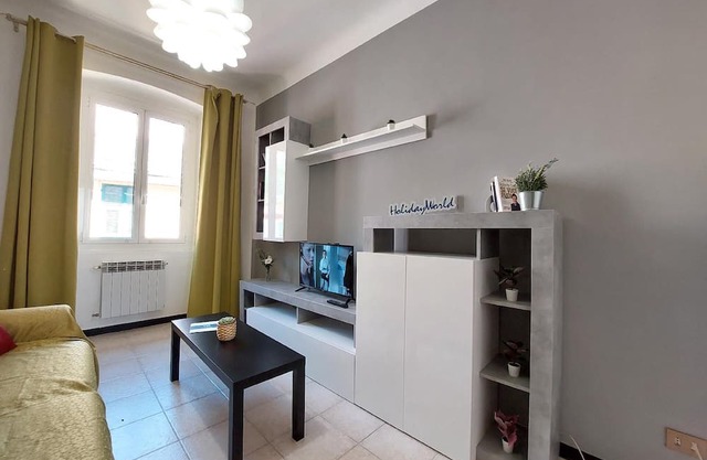 Holiday apartment Genova for 1 - 4 persons with 1 bedroom - Holiday apartment in one or multi-family