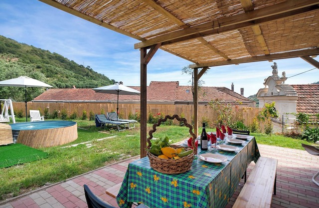 Holiday Home 'Casa Degli Alberi' with Sea View, Private Pool and Wi-Fi