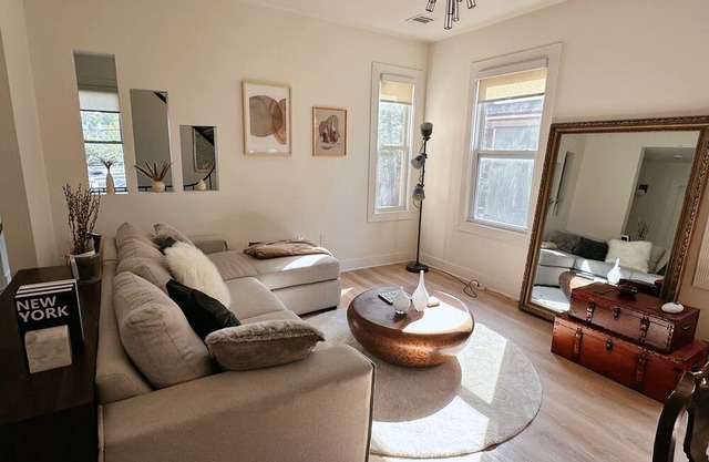 Elegant Luxury Duplex 15min to Mid-town Manhattan