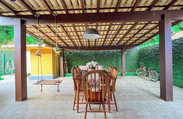 Casa com Total Acessibilidade Dentro de Condomínio com Lazer em Teresópolis