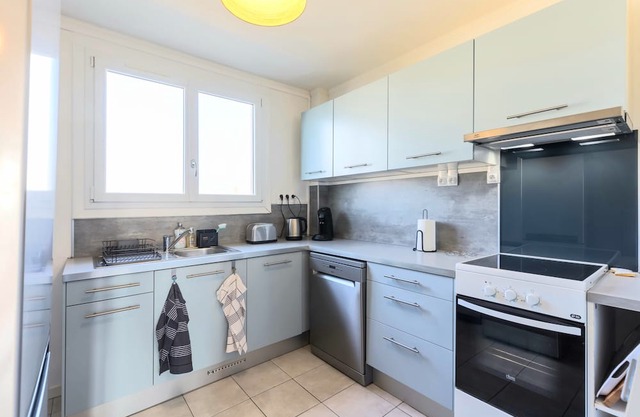 ⭐ Pretty furnished T5⭐4 bedrooms⭐10 p⭐high-endn