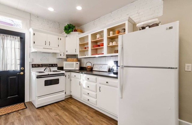 5 Beds | Great for Families and Vacationers