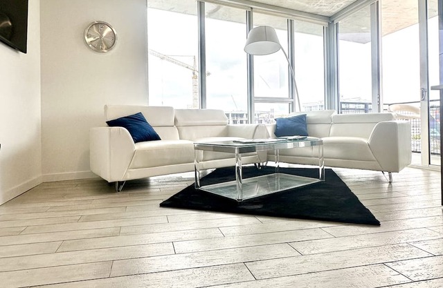 Miami Modern & Spacious 2/2