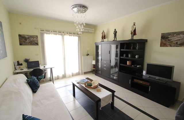 By The Beach 2 Bedroom Apartment By Frangki