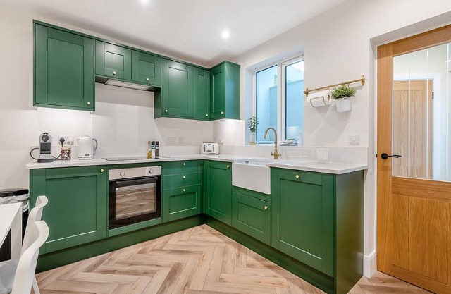 2 bedroom accommodation in Belper