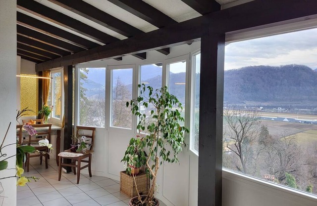 Beautiful private villa with A/C, WIFI, TV, terrace, pets allowed, panoramic view and parking
