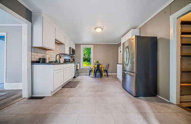 Saco Delight: Stylish 2BD Close to Everything