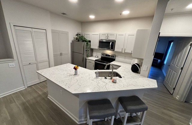 CrossTown Oasis- Location! Location! Location