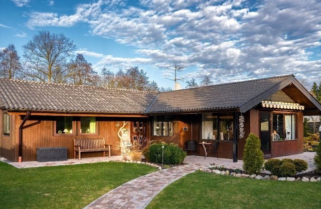 Homely modern retreat