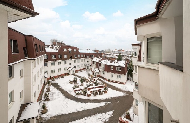 Royal Wilanów 3-Bedroom Apartment
