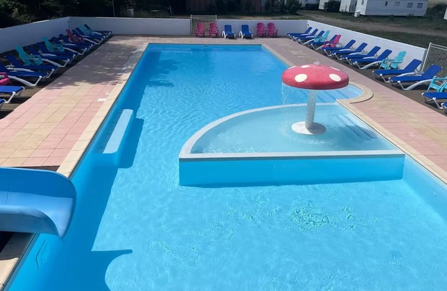 CAMPING O BEAU LAURIER ** - Sun Living 38 mobile home 4 people