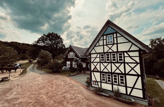 Historisches Fachwerkhaus am Waldesrand
