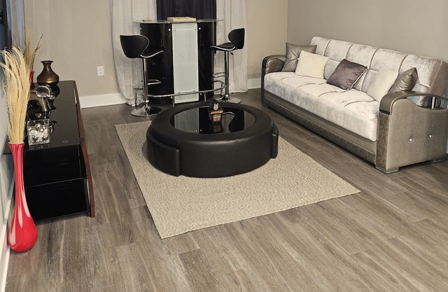 Low Key Lux Apt, conveniently located right off I-20.