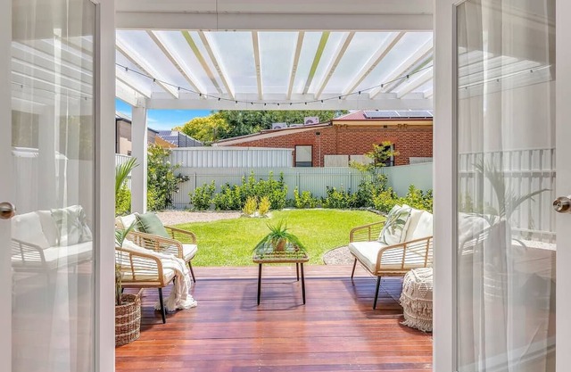 Enchanted Blooms A Gorgeous Colonial Cottage