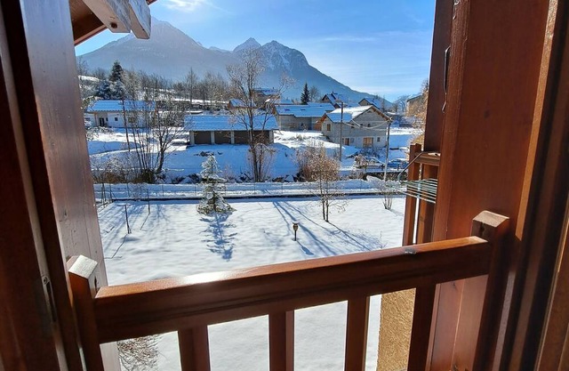 Maison Familiale sud Avec Grand Jardin, Internet Fibre, Proche Station