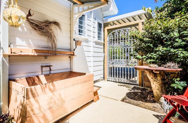 Venice Cottage - Pet Friendly