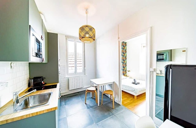Le petit Raspail-Appartement rénové-Gratte-Ciel