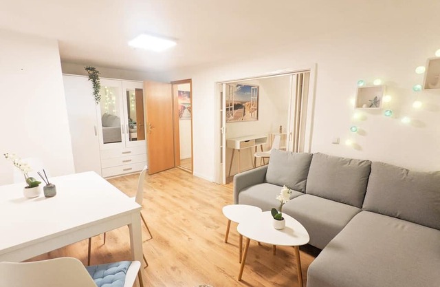 Urlaubsidylle mit Pool&terrasse · H6