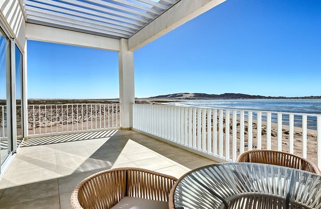 Stunning Ocean-View Retreat in Islas del Mar Costa Divina B6