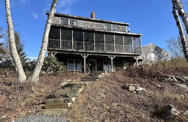 Oceanfront, Home Away From Home!