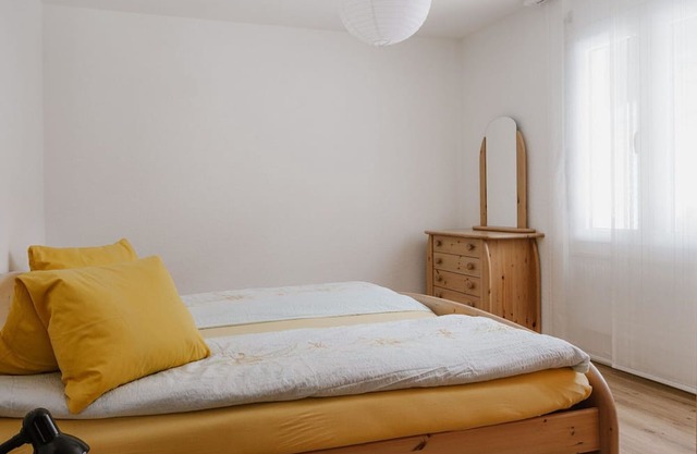 Beautiful apartment for 4 guests with WIFI, TV, balcony and pets allowed