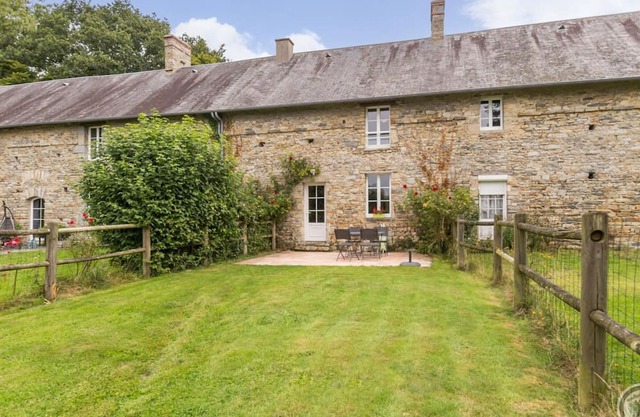 House with Garden, Pets allowed