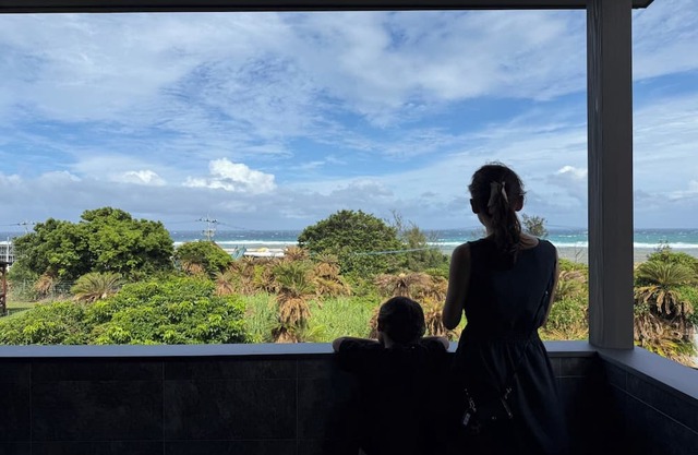 Two seas Enjoying life with wild birds at Yamamot/Amami Kagoshima