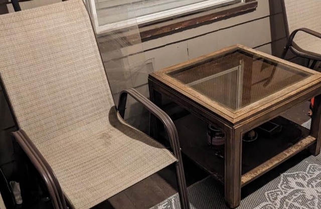 3-bedroom apartment near Airport & U of R in charming Rochester with AC