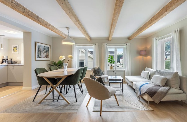 House with 4 Bedrooms – Near Arendal City with Private Parking for 1 car