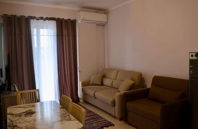 Cozy Beachfront Apartment in Radhime – Perfect for Families
