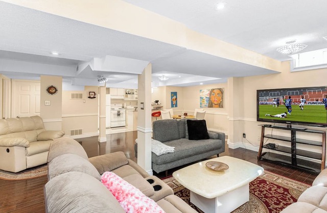 Modern Guest Suite - Comfort for 5 - Free Parking