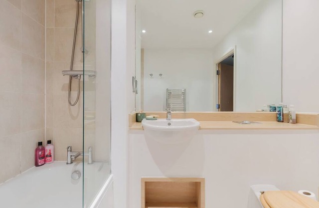 Bright 1BD Flat Near Iconic London Landmarks