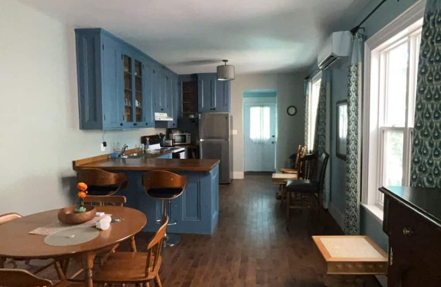 Downtown Duplex for rent