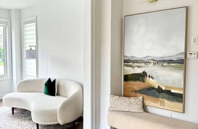Luxury Detached Home | Spacious, Bright & Modern