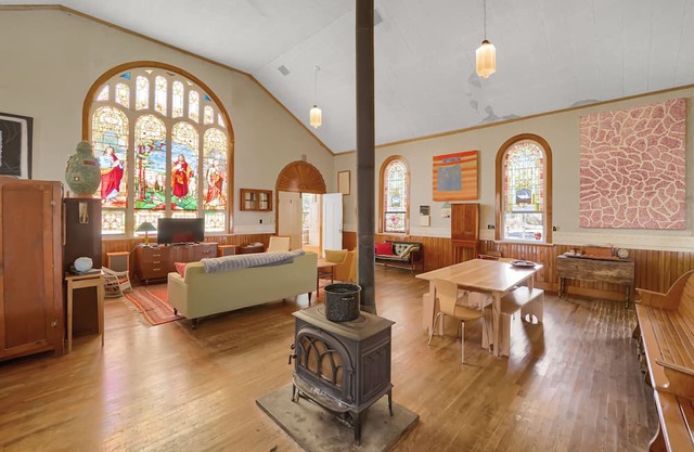 Church House! Penn State University, State College 25 min drive