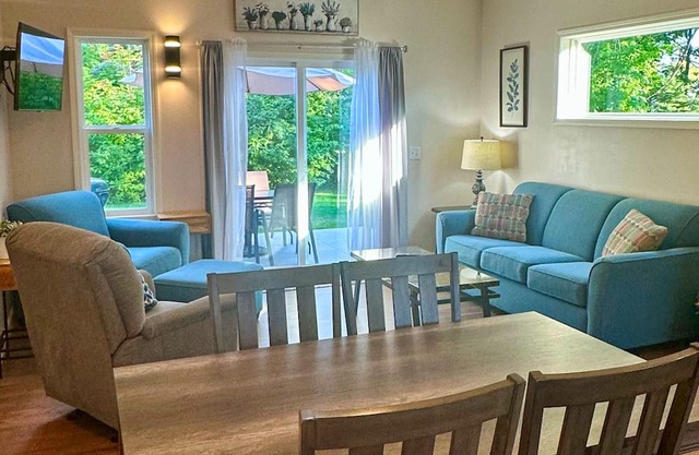 Destination Leisure – Cottage A, 2BR Next to Mitchell State Park Campground