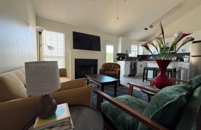 Fully Furnished McDonough Rental Perfect for Professionals and Families