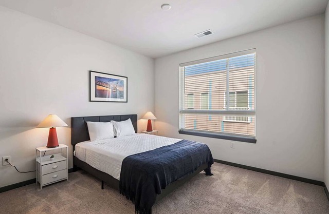 CozySuites Ayr | parking, pool, gym #07