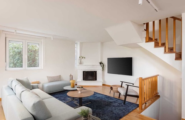 Athenian Riviera Coastal Charm Villa, Villa