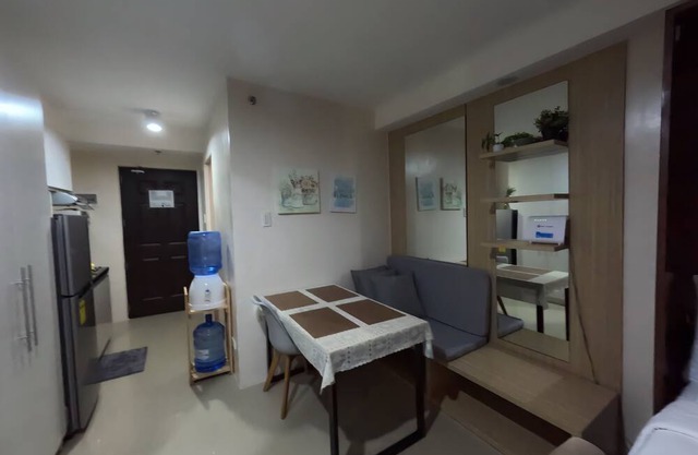 Cozy 1233 studio in beautiful Cebu City with AC, fitness room