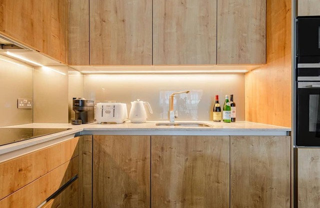 Exquisite Lux Apartment 2 mins by King's Cross Station with AC